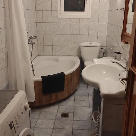 Bay Apartment